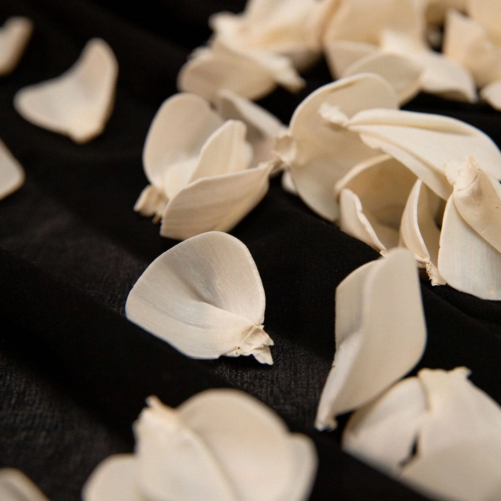 100 Petal Pack - All Natural - Image 2