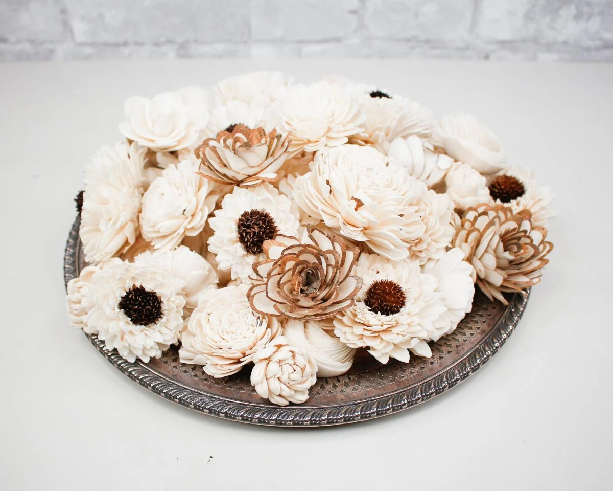 100 Random Assorted Wood Flowers - Image 11