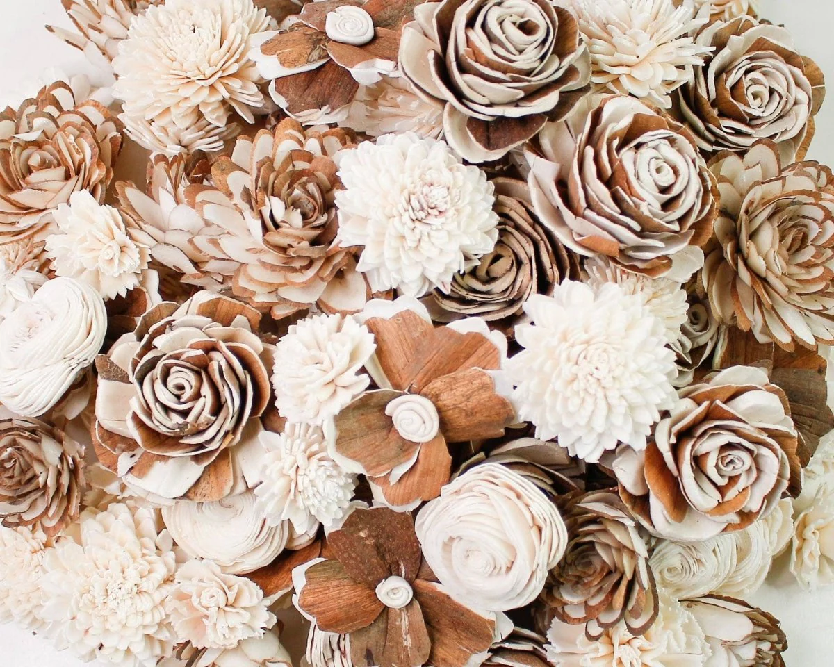 100 Random Assorted Wood Flowers - Image 3