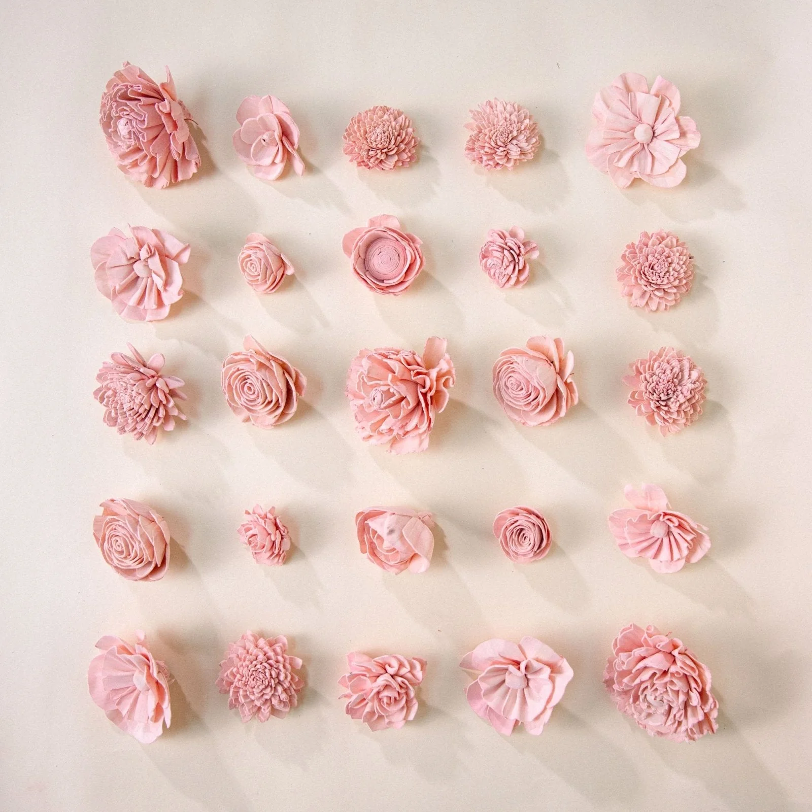 25-Pack of Beautious-Colored Mixed Flowers - Image 3