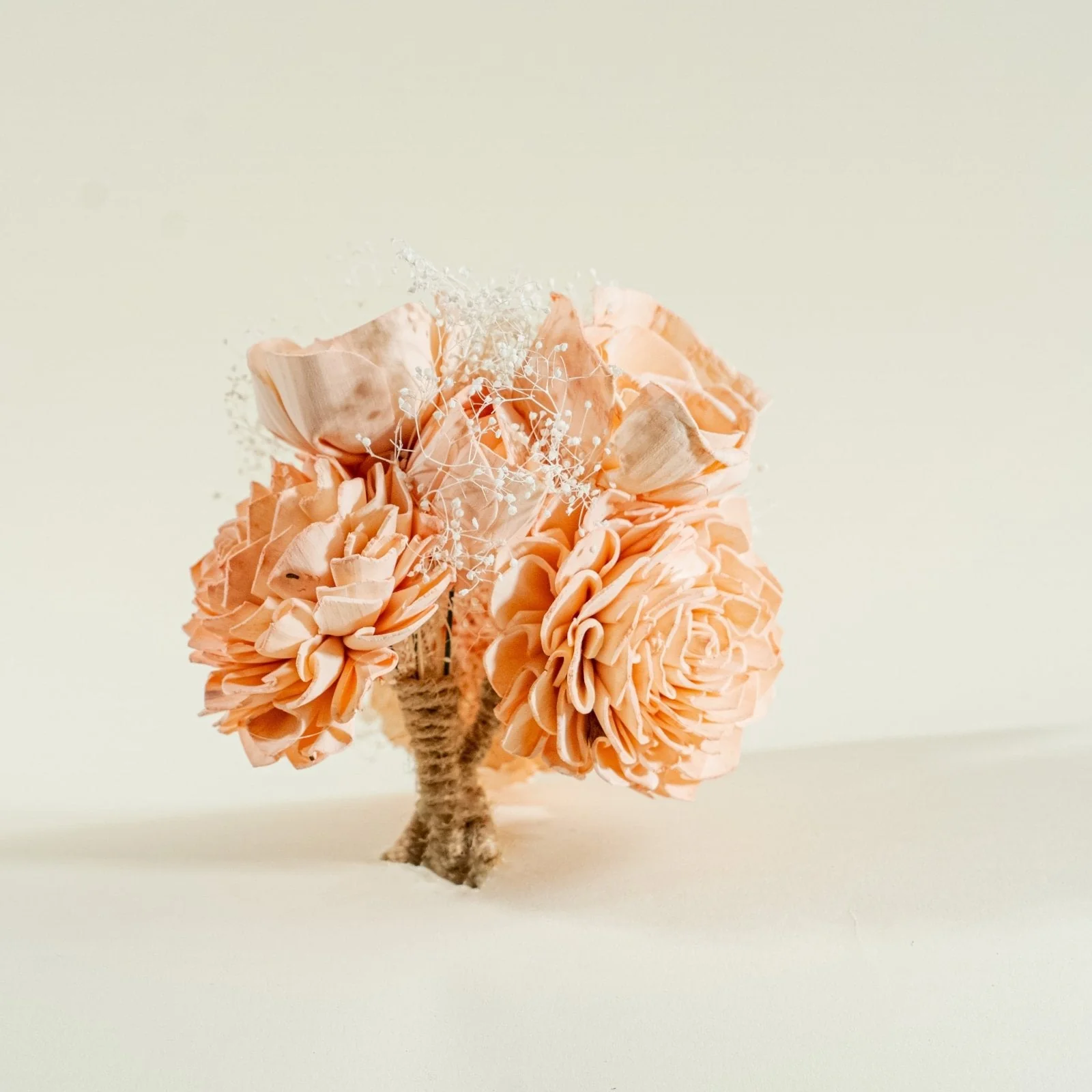 Bashful Beauty Boutonniere (Set of 3) - Image 3