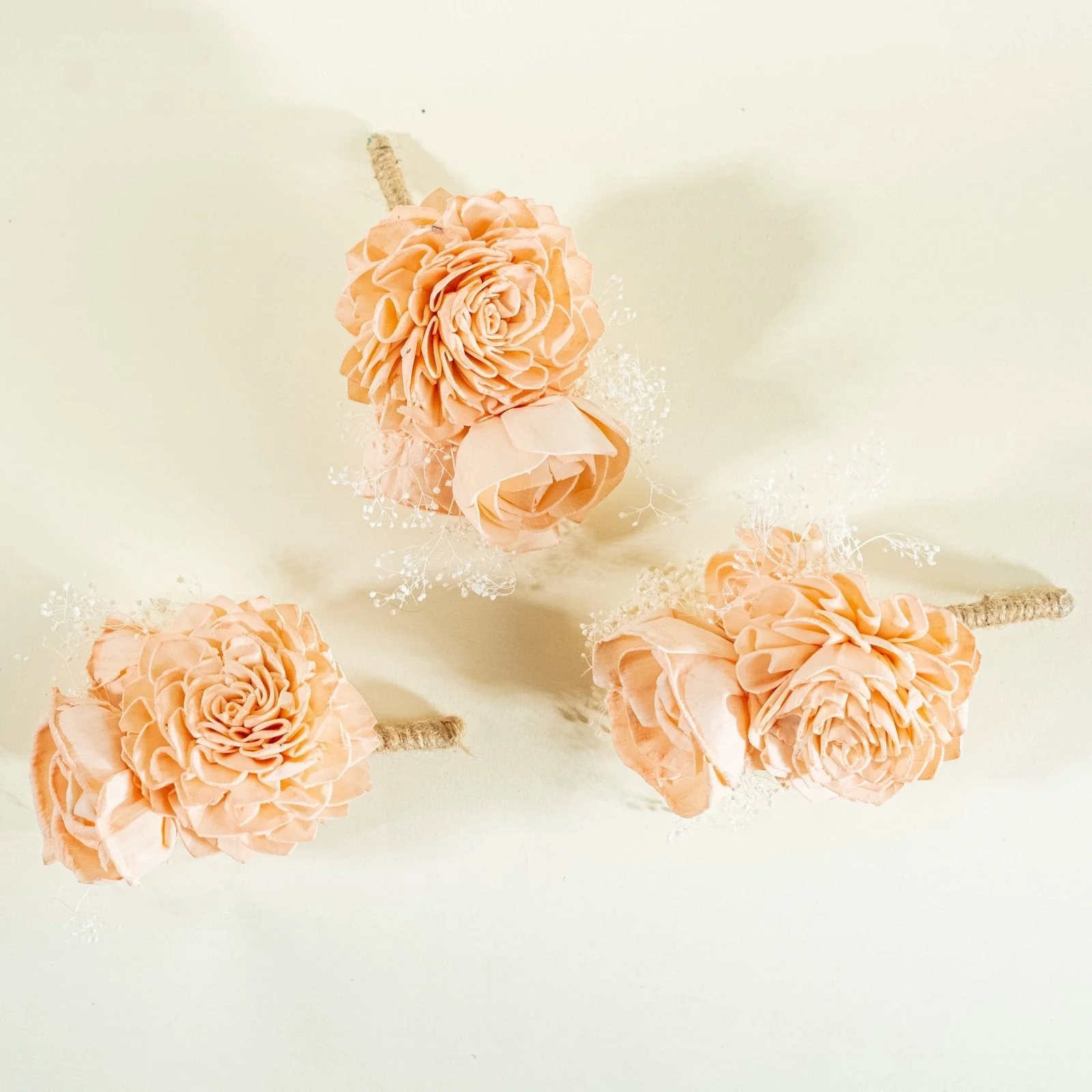 Bashful Beauty Boutonniere (Set of 3) - Image 4