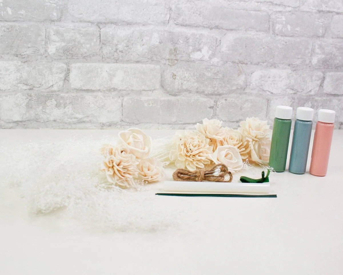 Bashful Beauty Boutonniere (Set of 3)* - Image 6