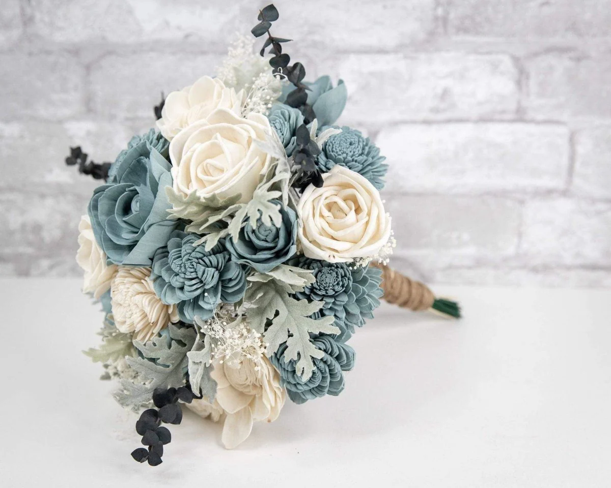Beautiful Blues Bouquet - Image 4