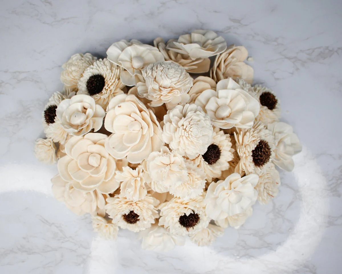Belle Assortment (50 Flowers) - Image 6