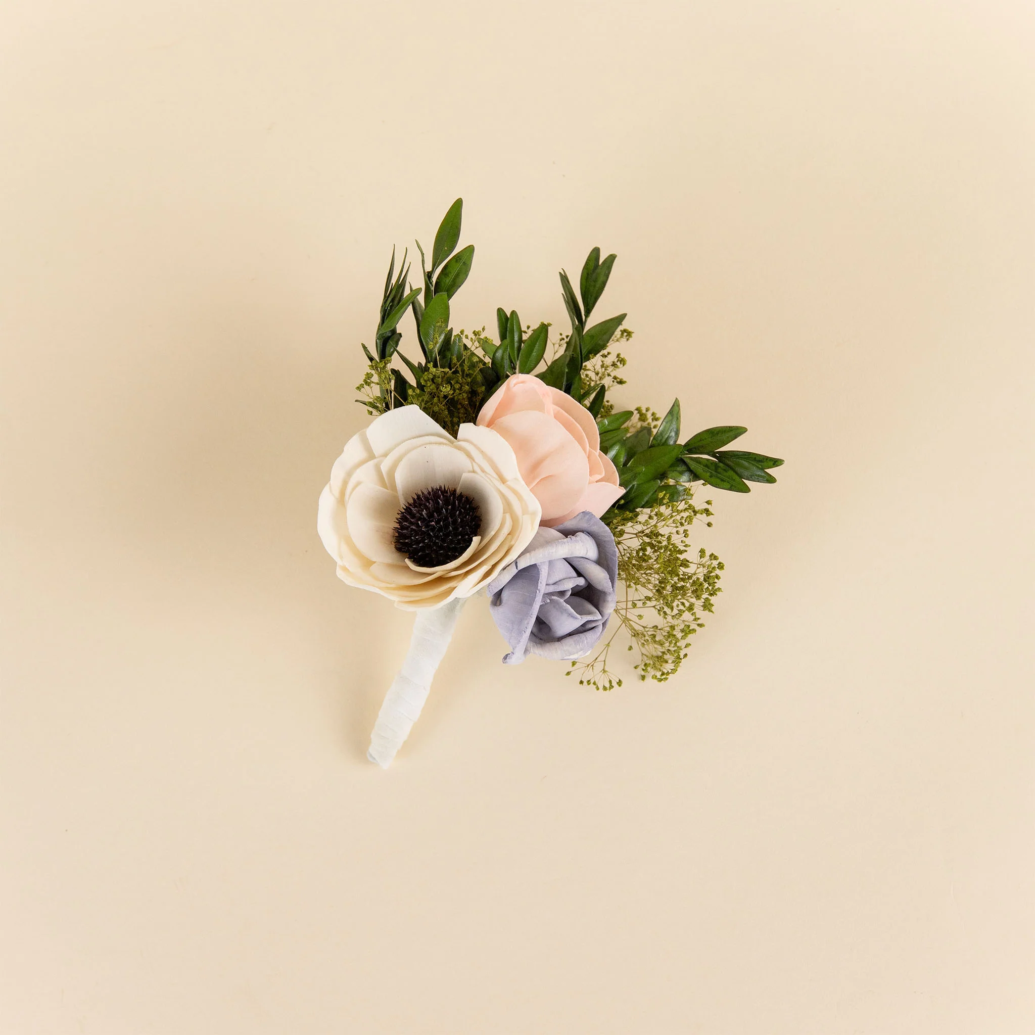 Luxe Bloom Simple Boutonniere - Image 3