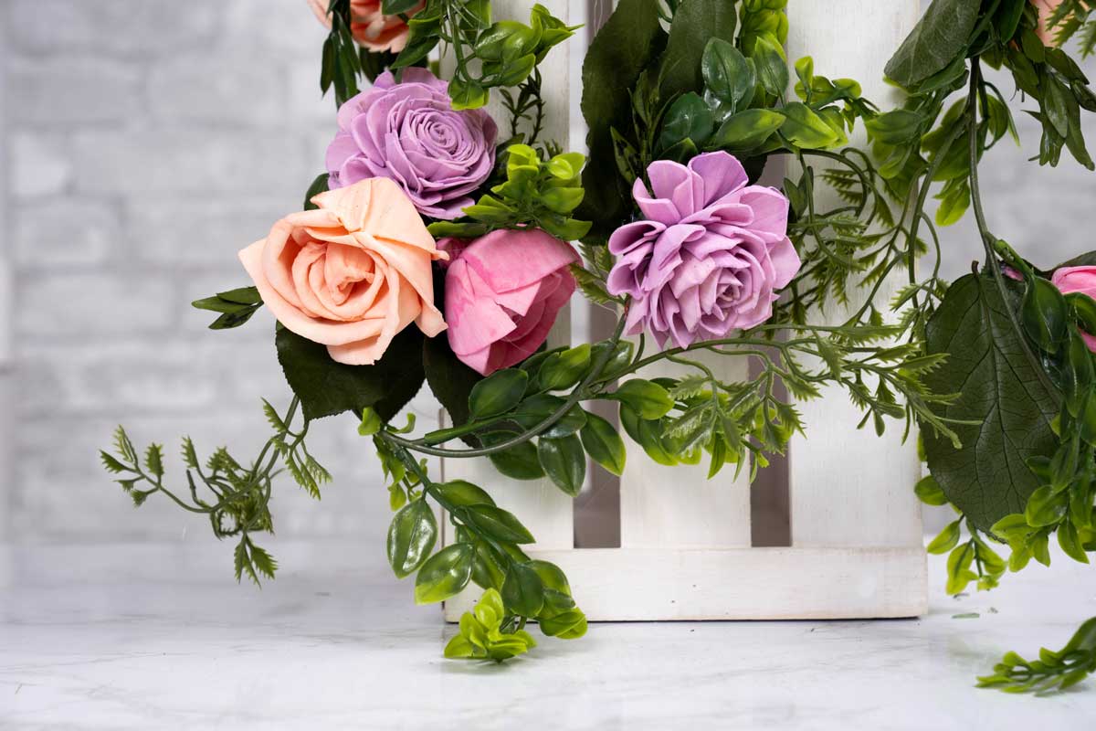 Botanical Beauty Garland - Image 3