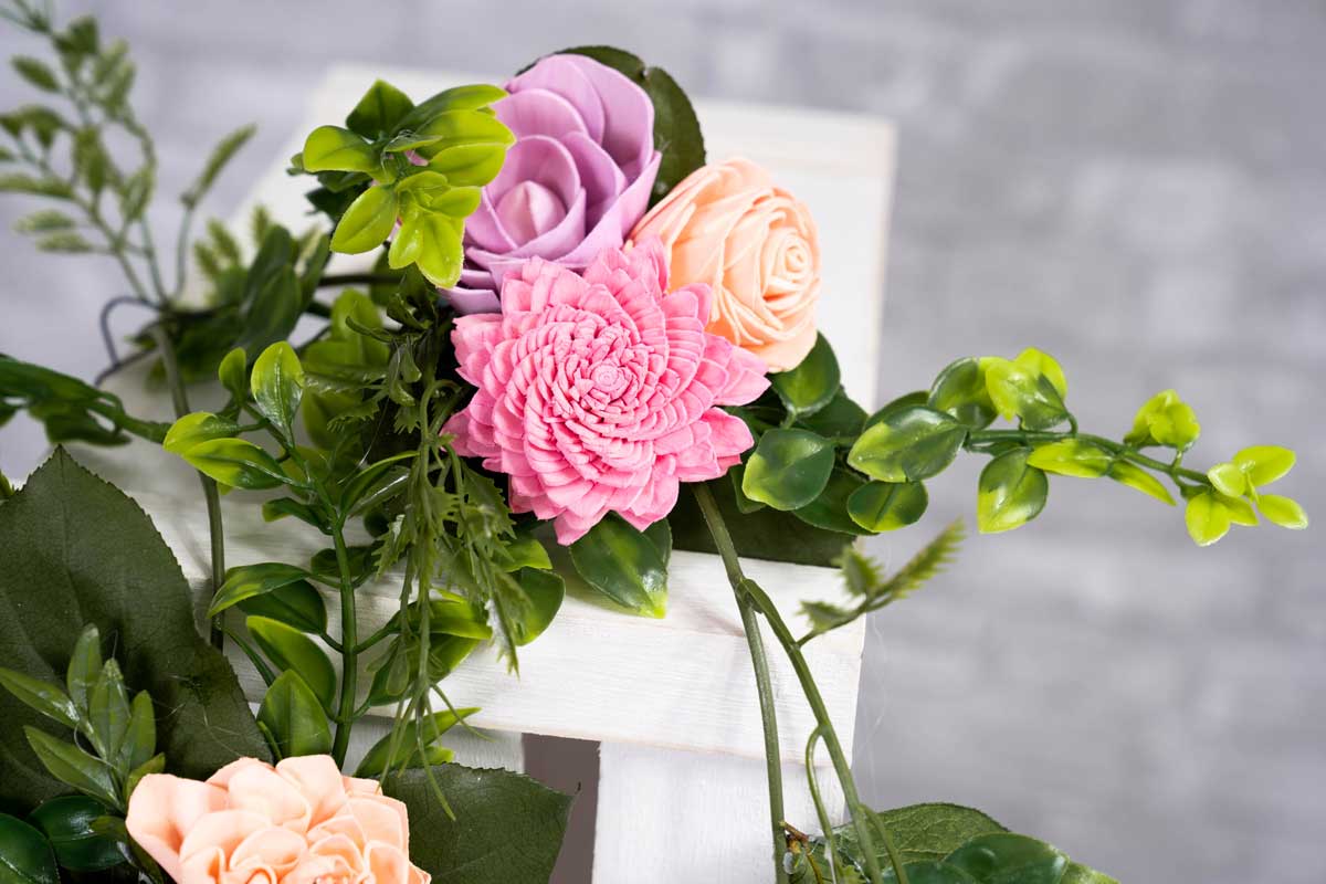Botanical Beauty Garland - Image 5