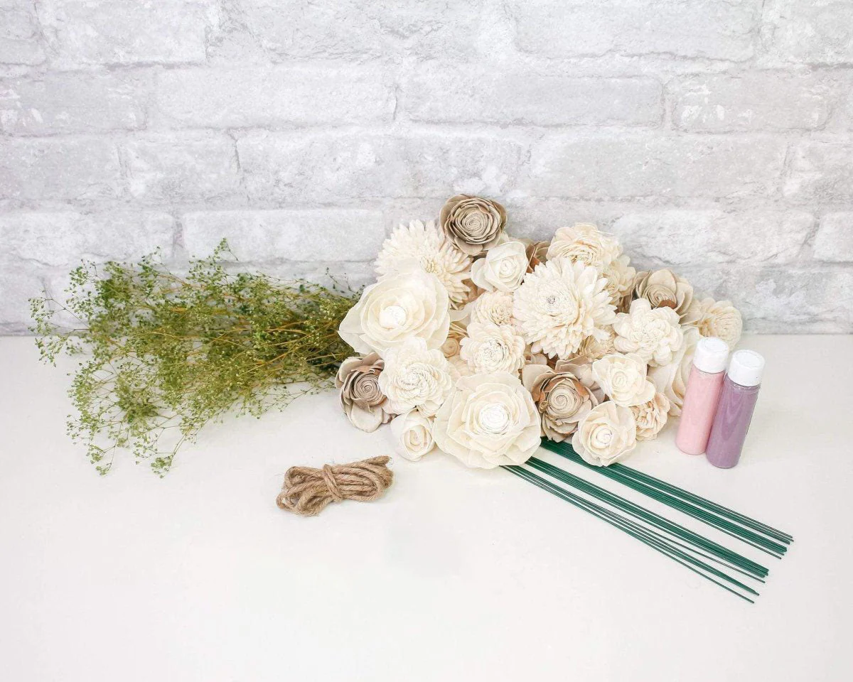 Bridesmaid Bouquet - Image 5