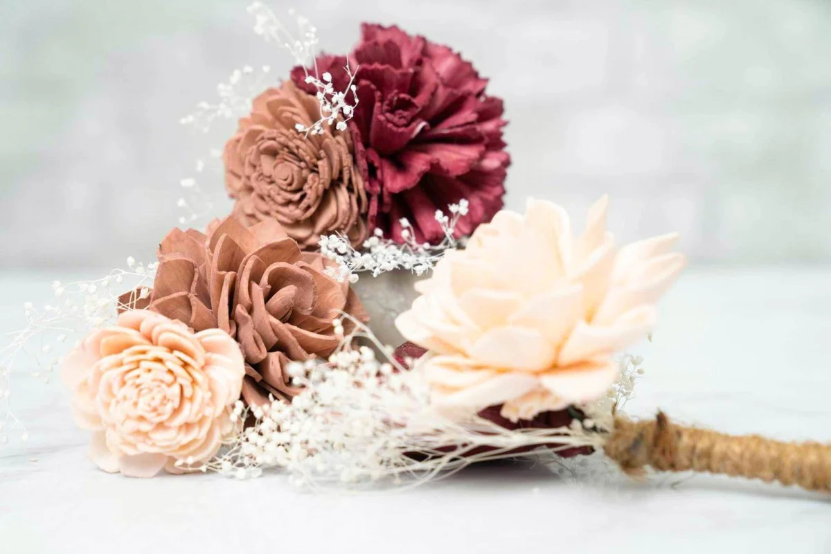 Bubblegum Bliss Boutonniere (Set of 3) - Image 4