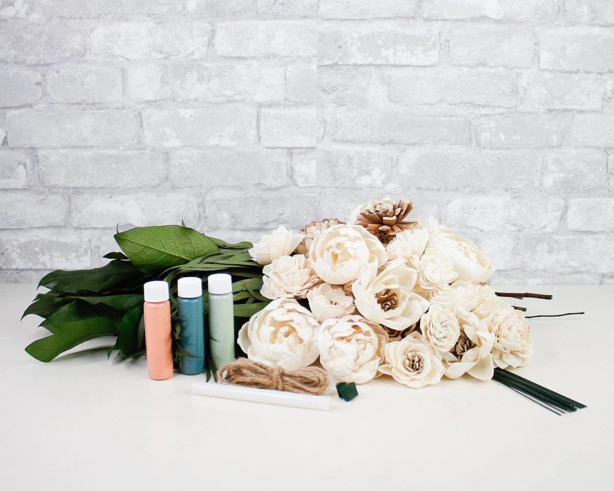 Caprice Bridal Bouquet - Image 11