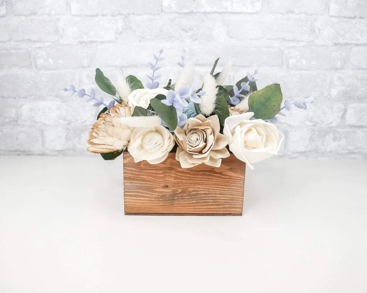 Charming Centerpiece - Image 2