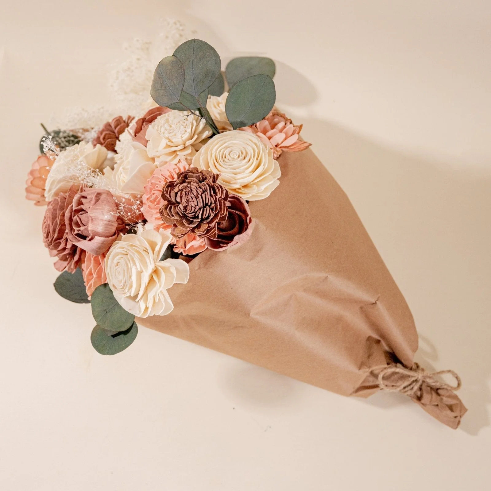 Charming Loose Flower Finished Bouquet - Image 4
