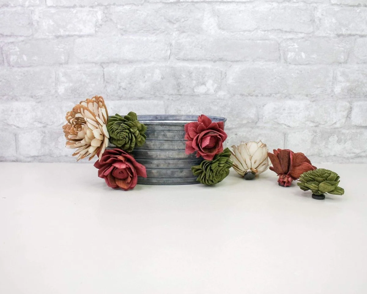 Christmas Wood Flower Magnet Kit - Image 2