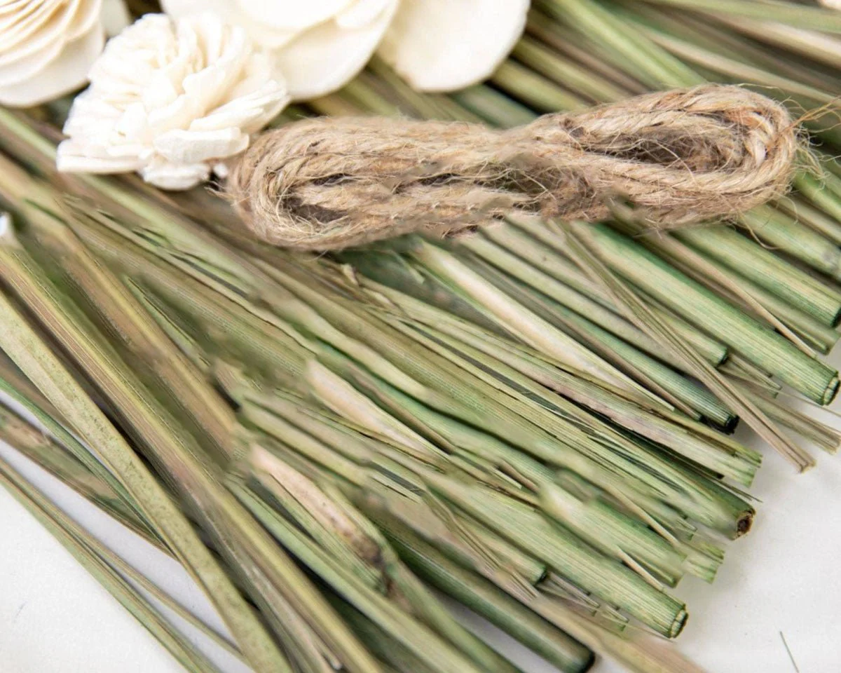 Constance Bridesmaid Bouquet - Image 9
