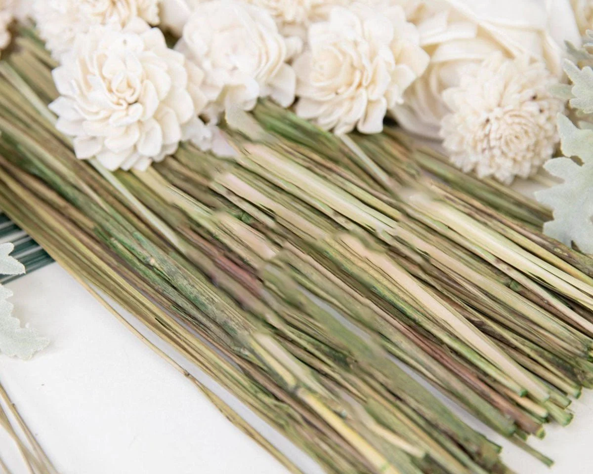 Constance Mini Bouquet - Image 8