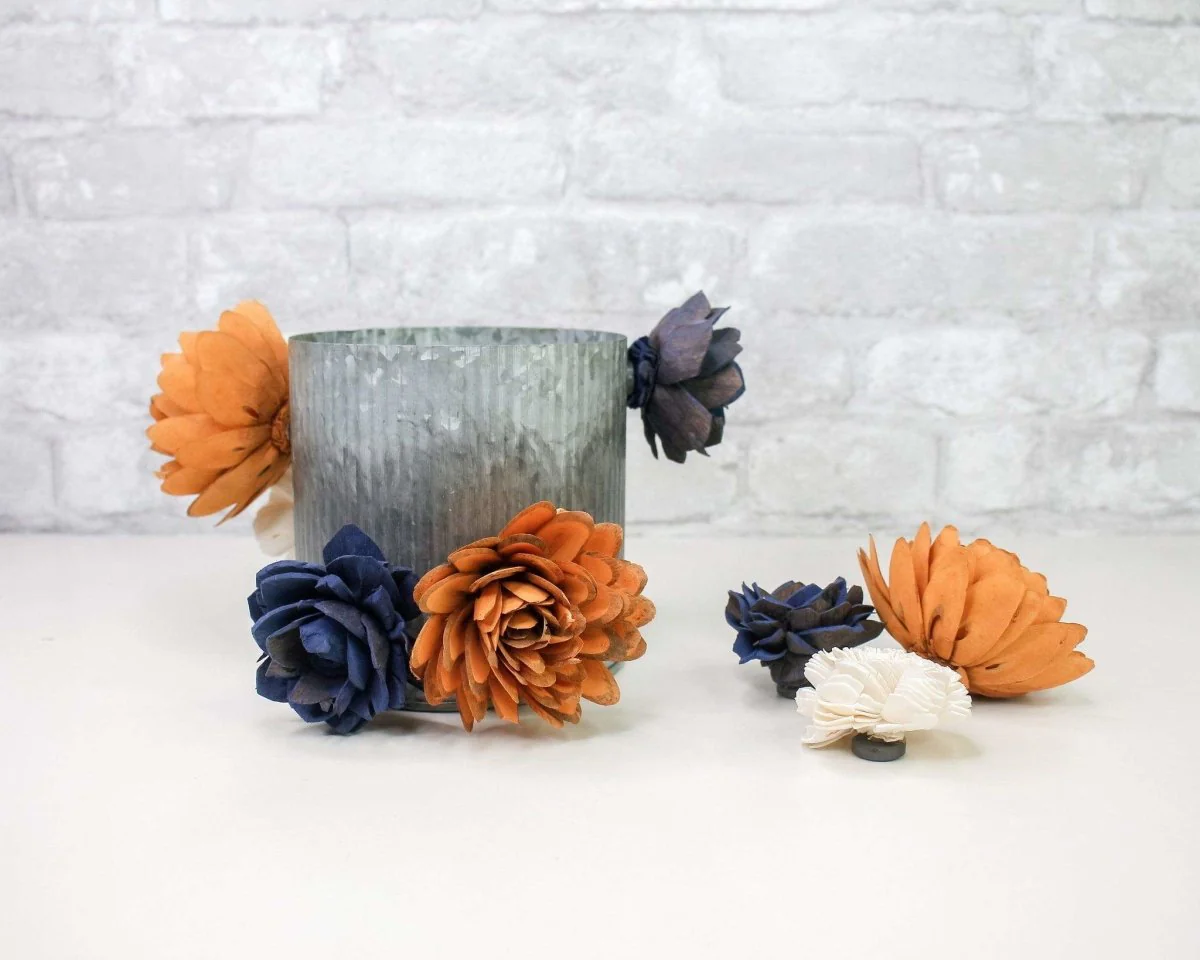 Wood Flower Magnet Set - Image 3