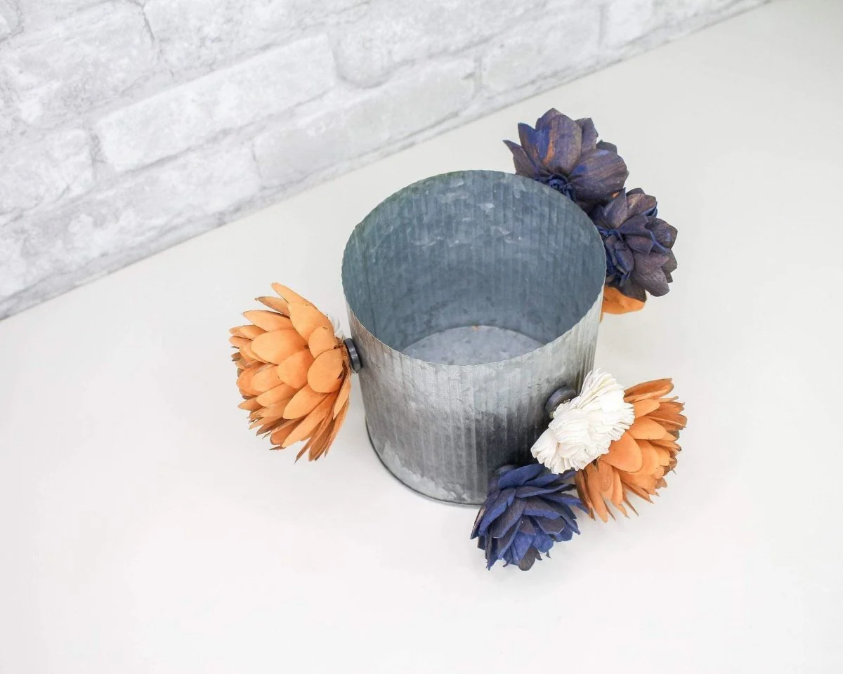 Wood Flower Magnet Set - Image 8