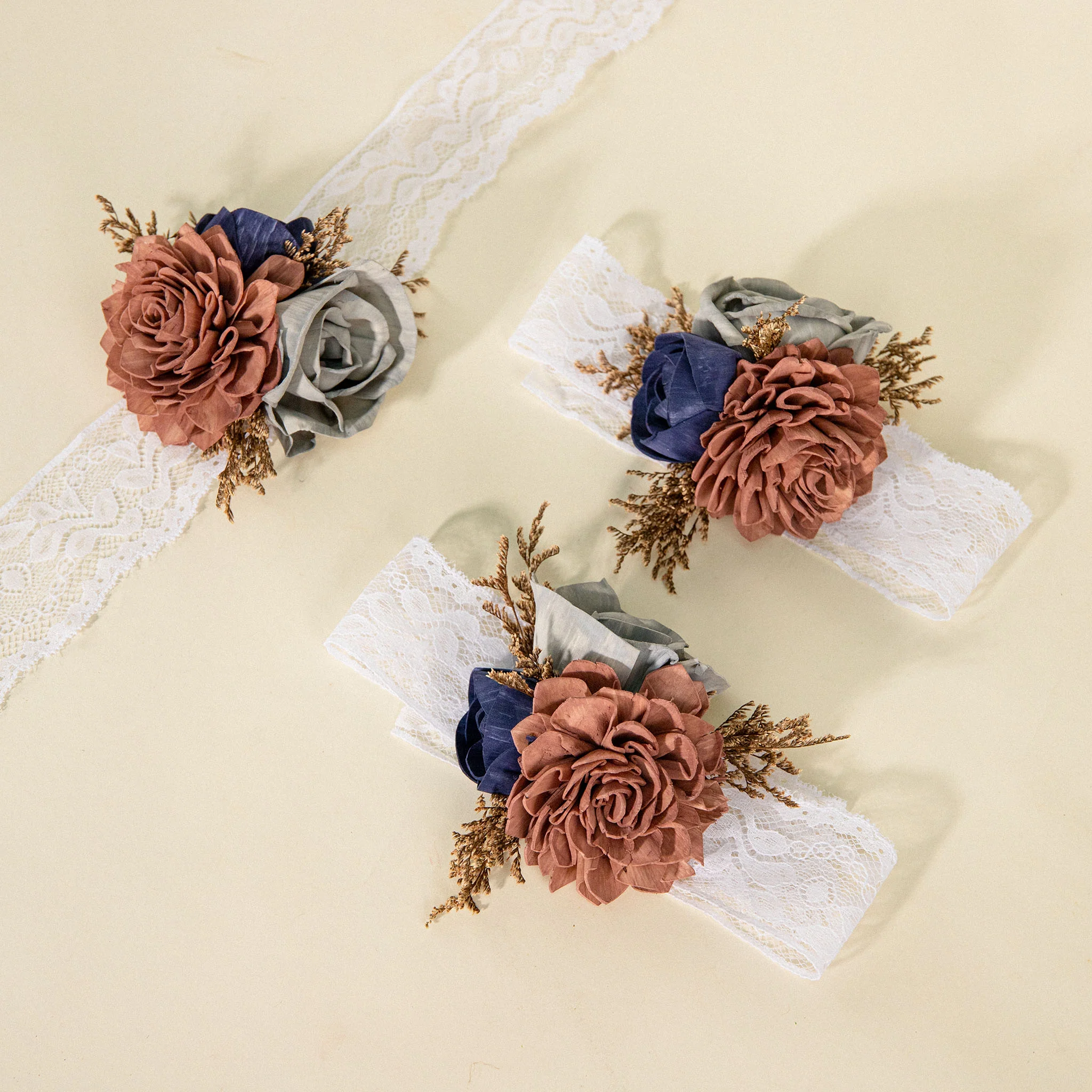 Diana Corsage (Set of 3) - Image 2