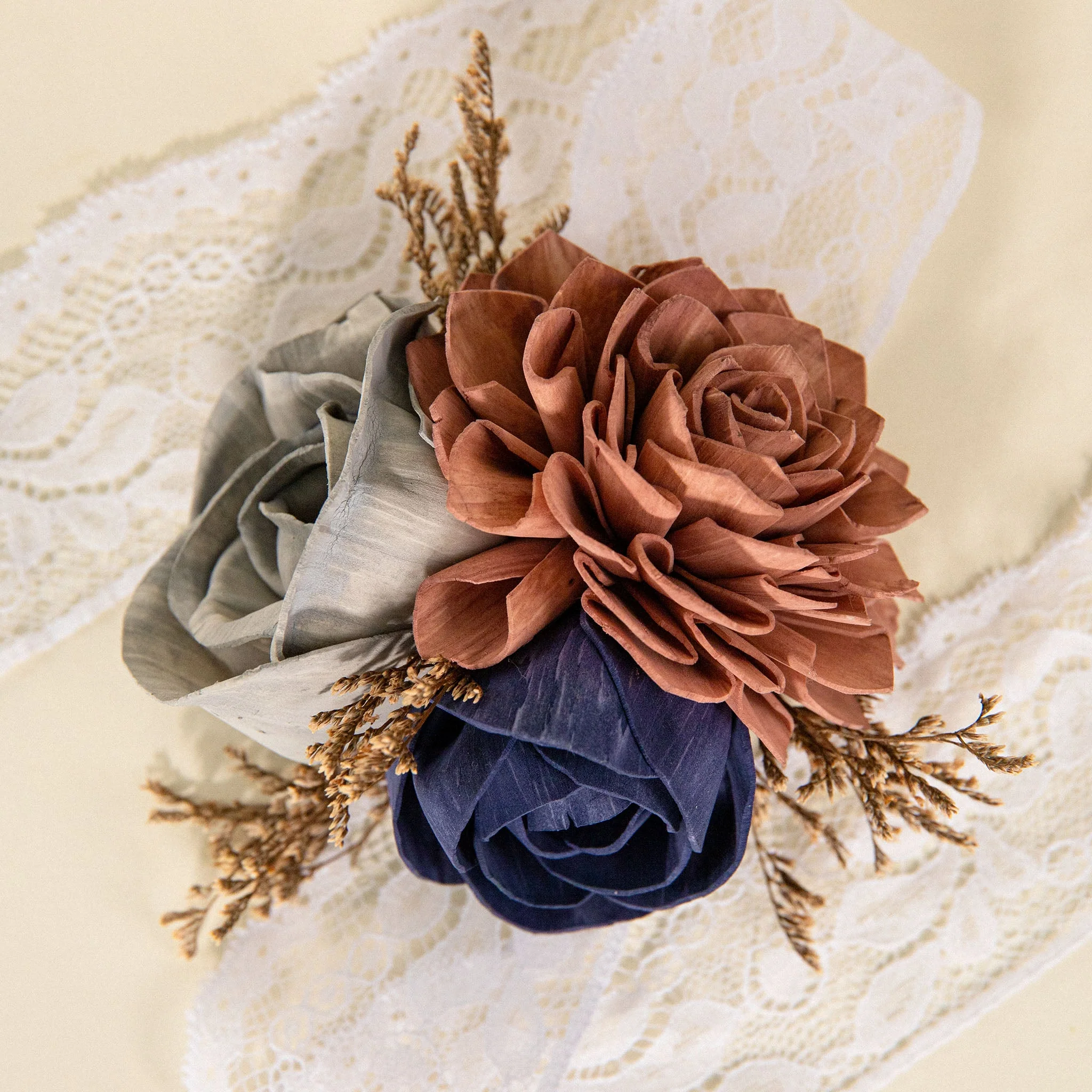 Diana Corsage (Set of 3) - Image 3