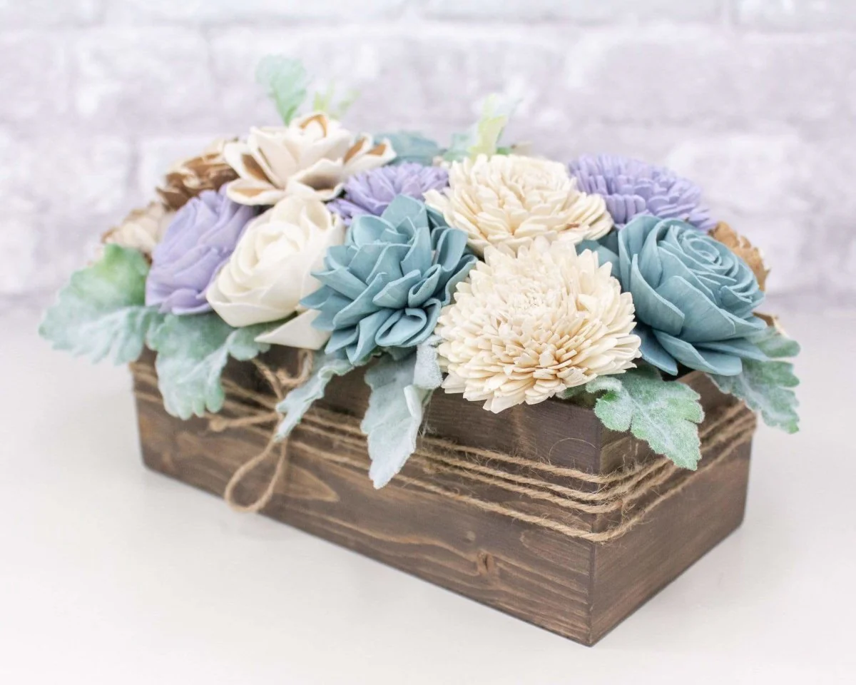 Dusty Miller Centerpiece - Image 4