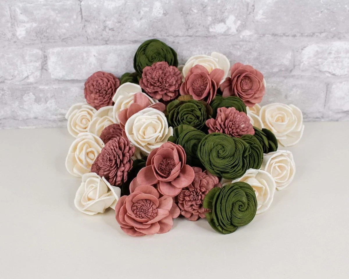 Emerald Beauty Assortment - Image 3