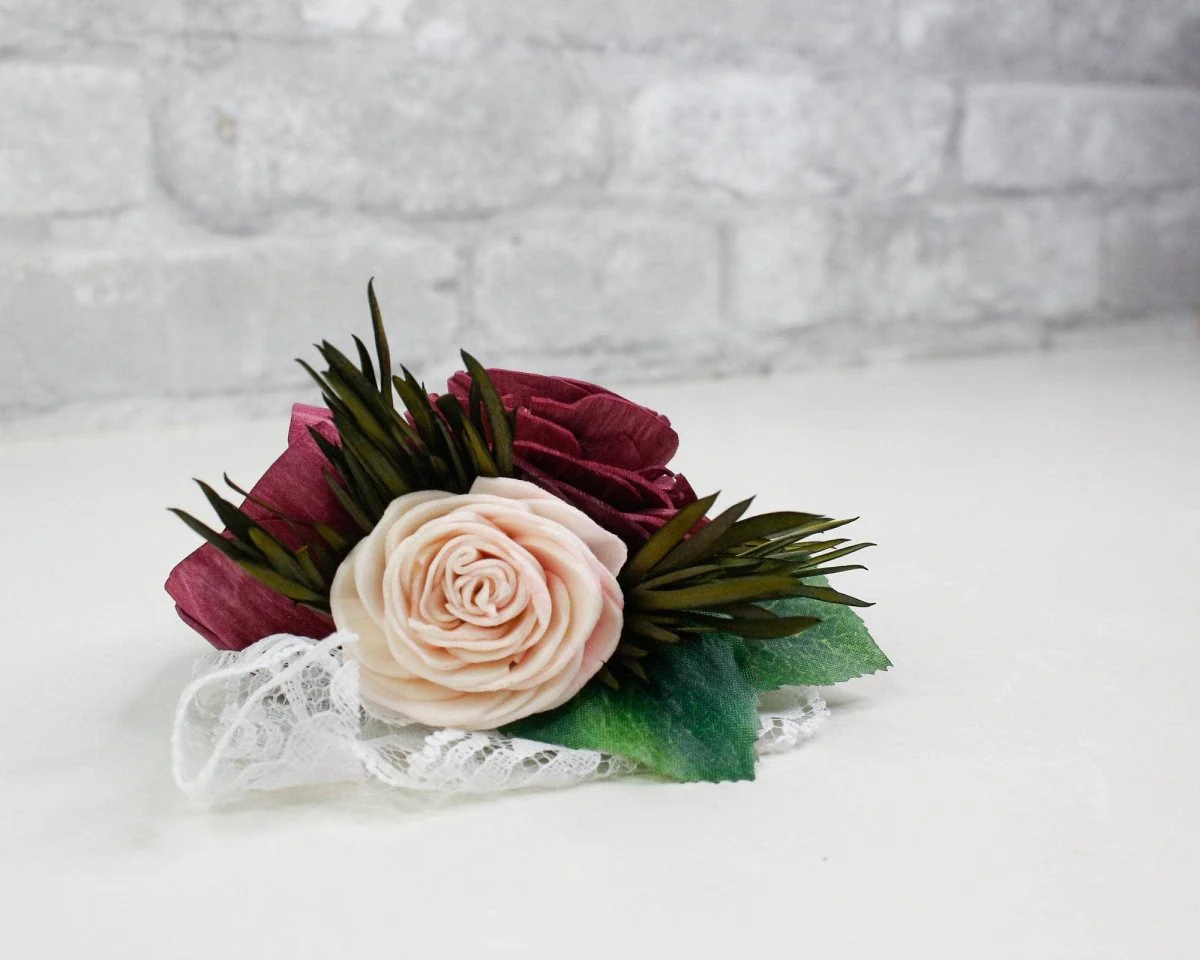 Faux Rose Leaf Spray - Image 5