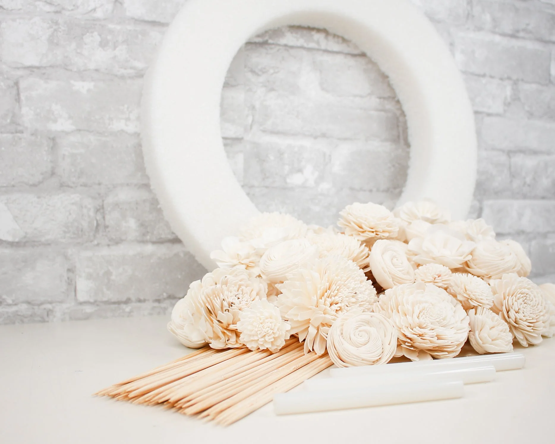 Flowers Forever Wreath Craft Kit - Image 5