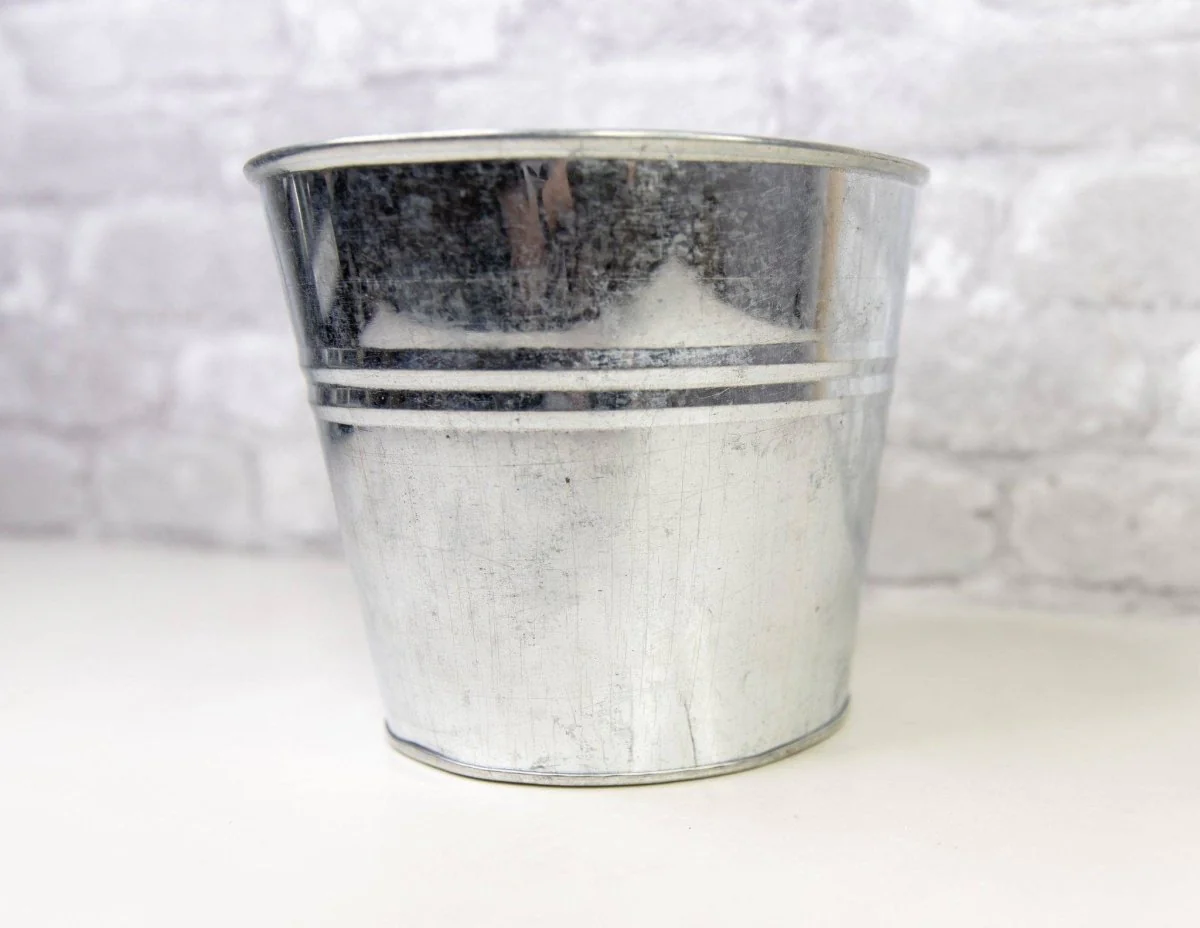 Galvanized Metal Bucket - Silver (Multiple Sizes) - Image 3