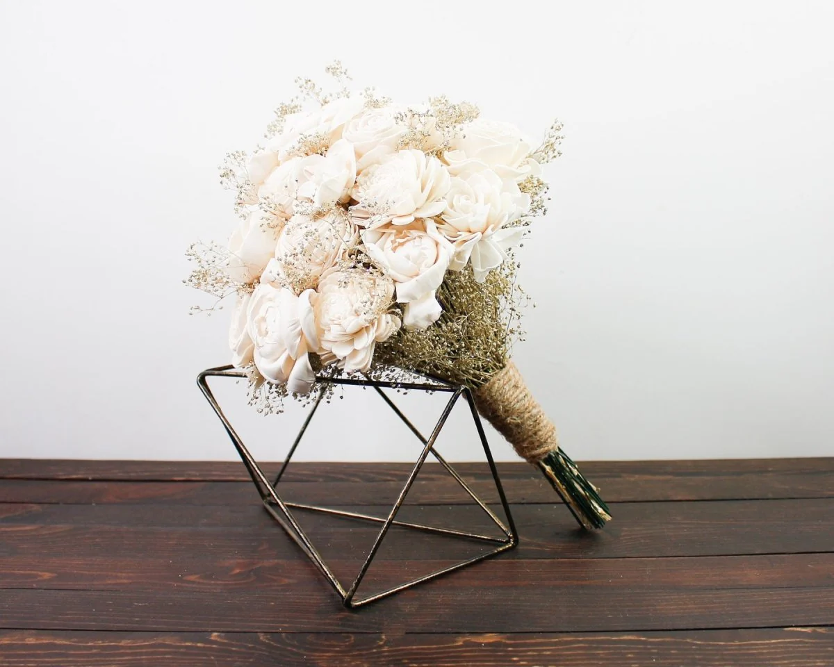 Gold Dust Finished Bouquet - Image 4
