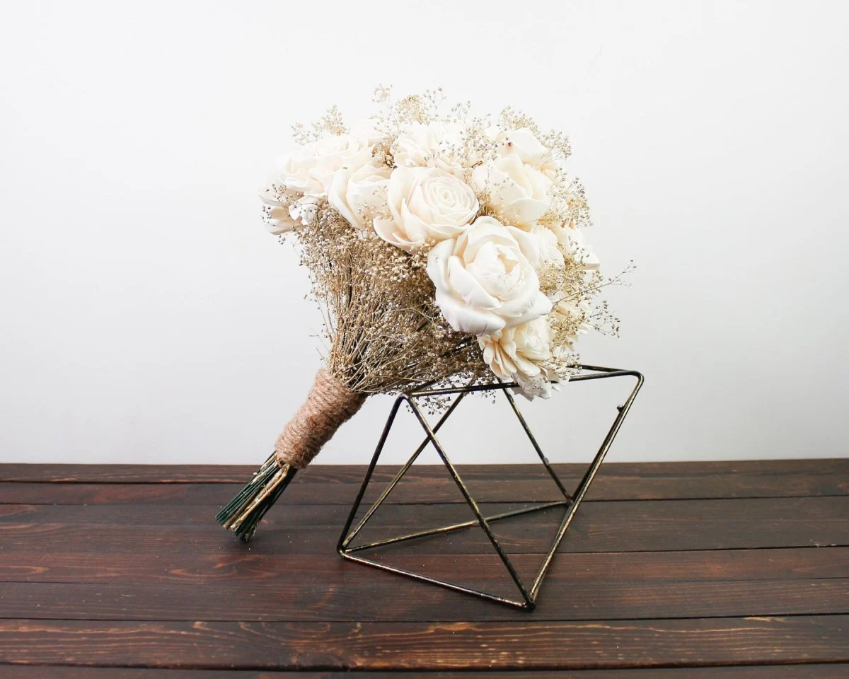 Gold Dust Finished Bouquet - Image 5