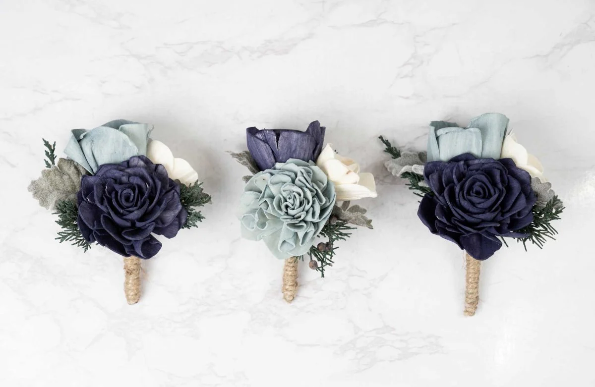 Intuition Boutonniere (Set of 3)*