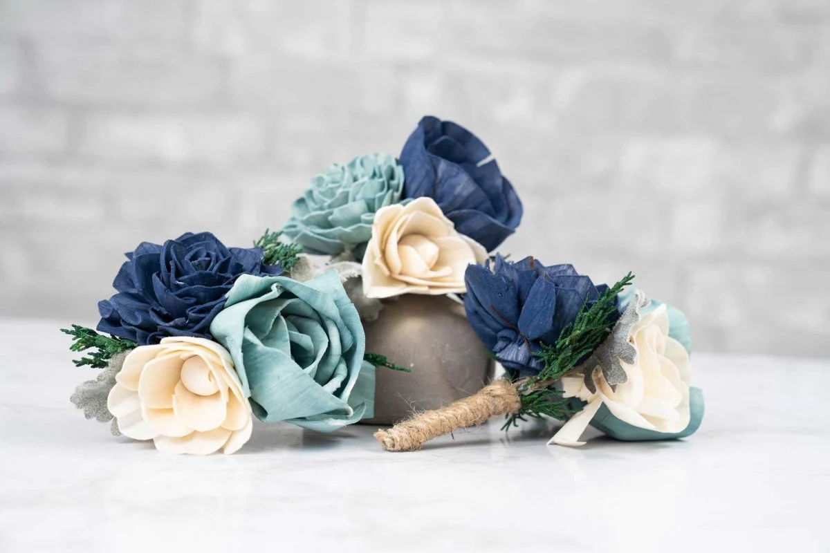 Intuition Boutonniere (Set of 3)* - Image 4