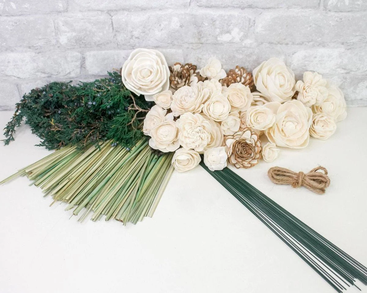 Juniper Bridesmaid Bouquet* - Image 8
