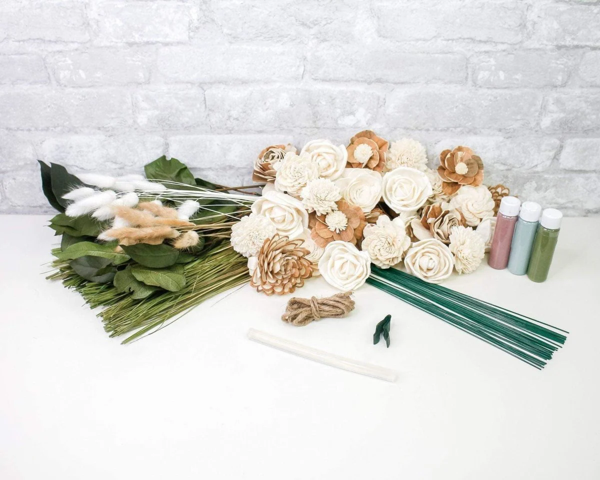Lakeside Bouquet - Image 8