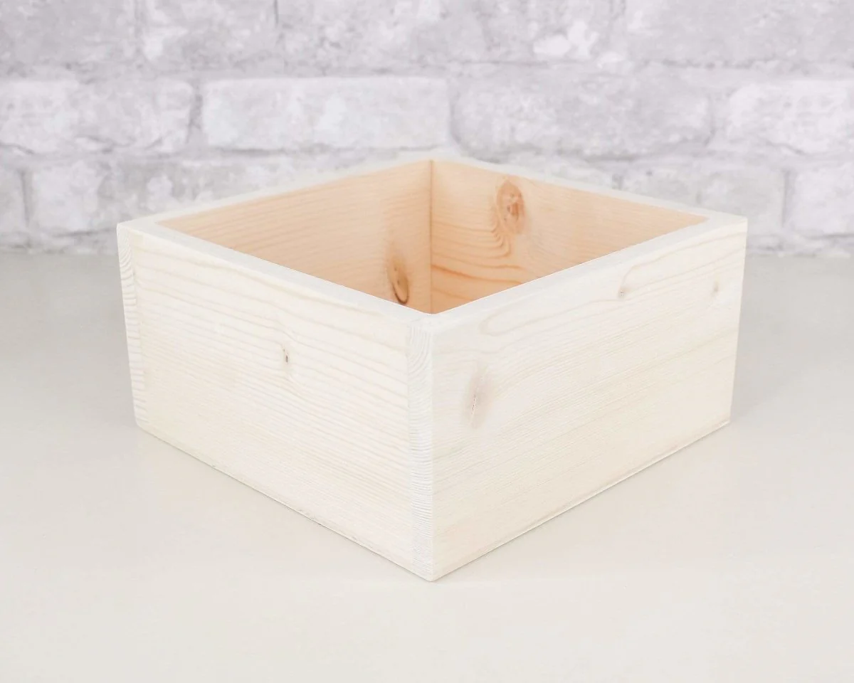 Large Square Centerpiece Box - Image 6