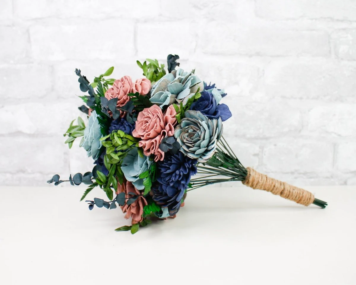 Lincoln Bay Bridesmaid Bouquet* - Image 4