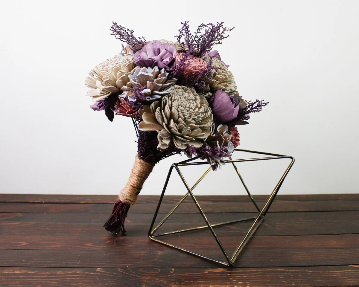 Long Lost Love Finished Bouquet - Image 4