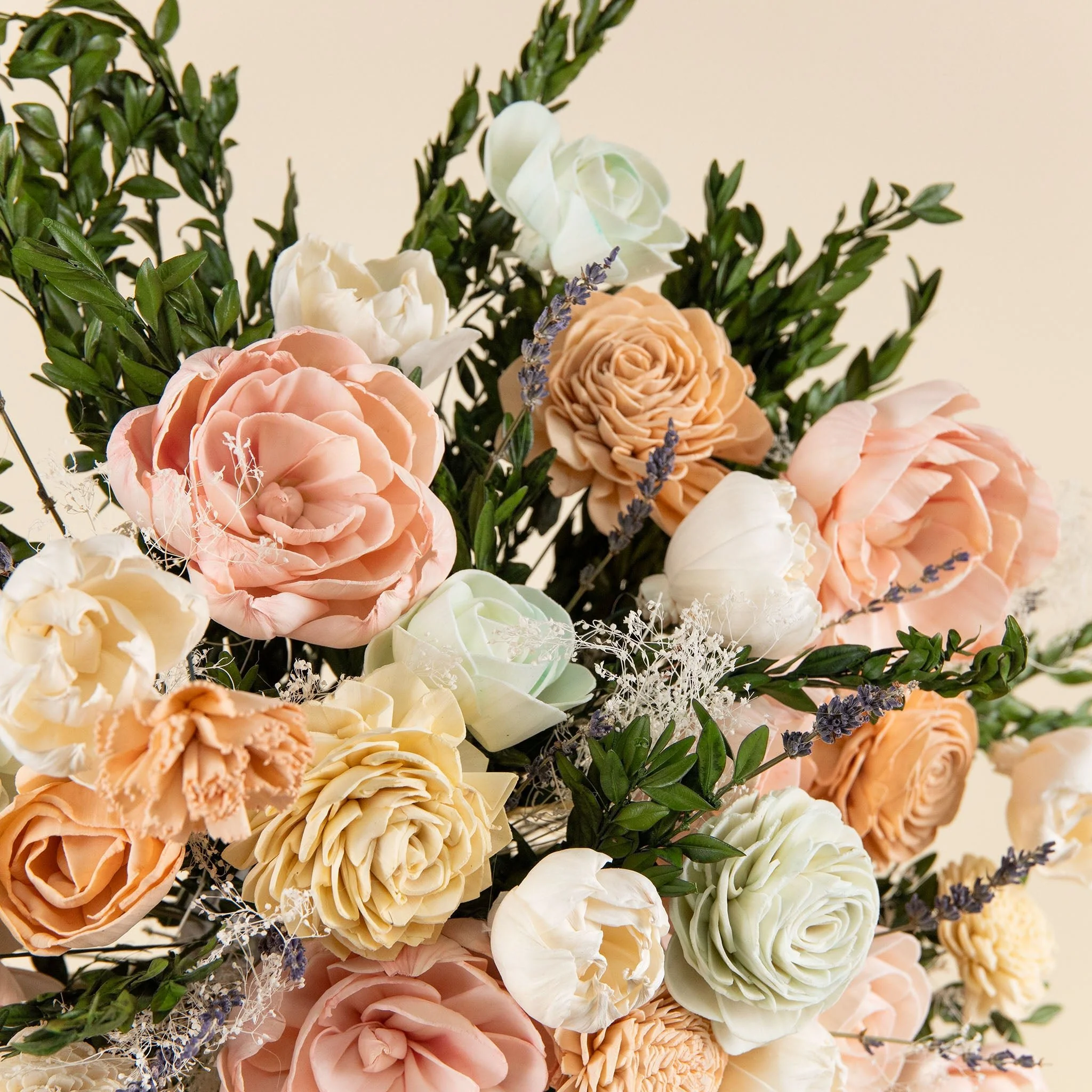 Luxe Aura Bridal Bouquet - Image 3