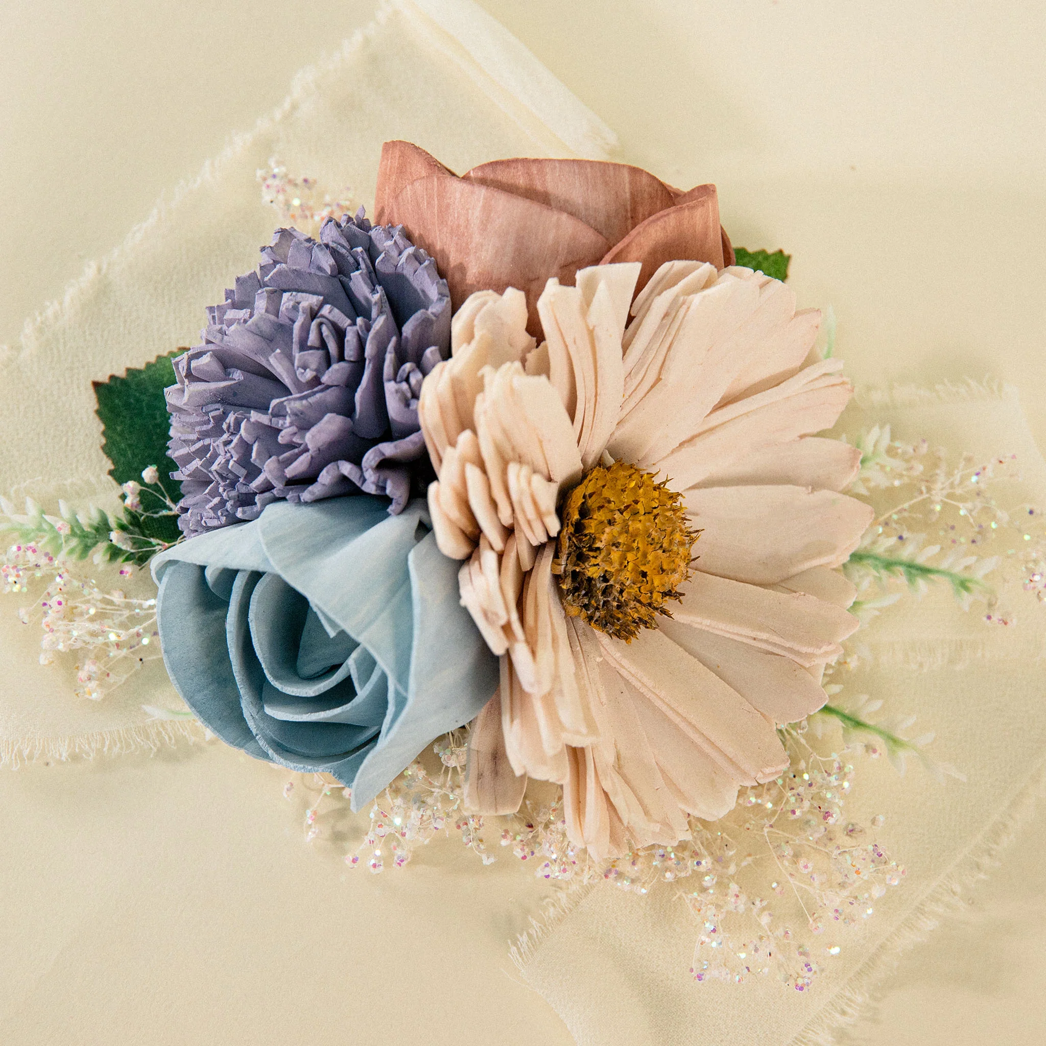 Luxe Daisy Special Corsage* - Image 2