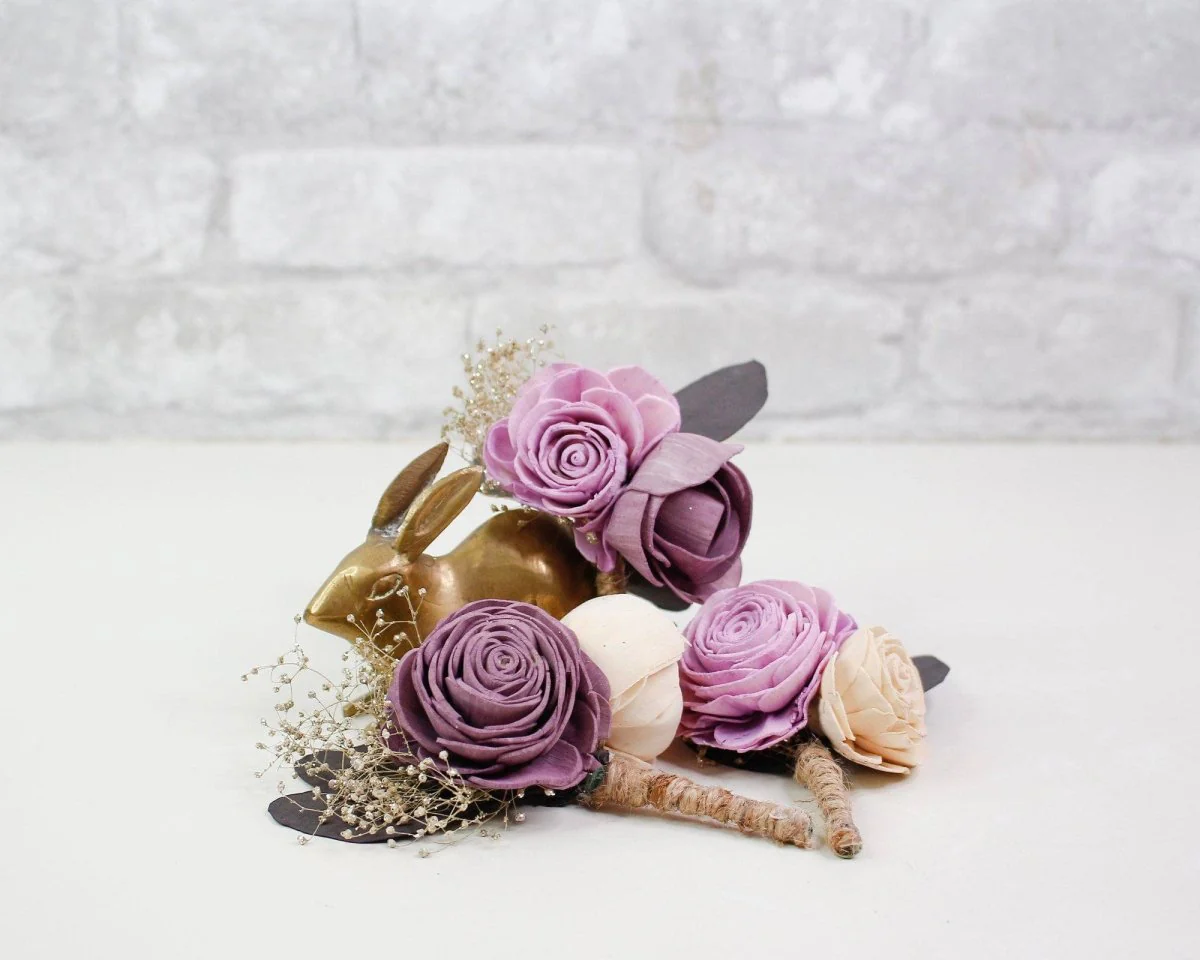 Melrose Magic Boutonniere (Set of 3) - Image 4