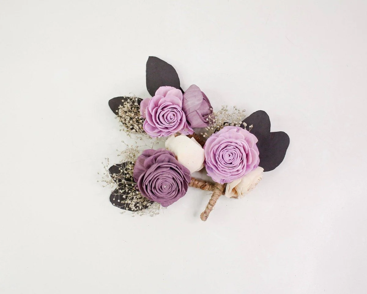 Melrose Magic Boutonniere (Set of 3) - Image 7