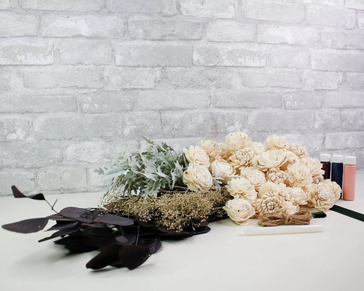 Melrose Magic Bridal Bouquet - Image 12