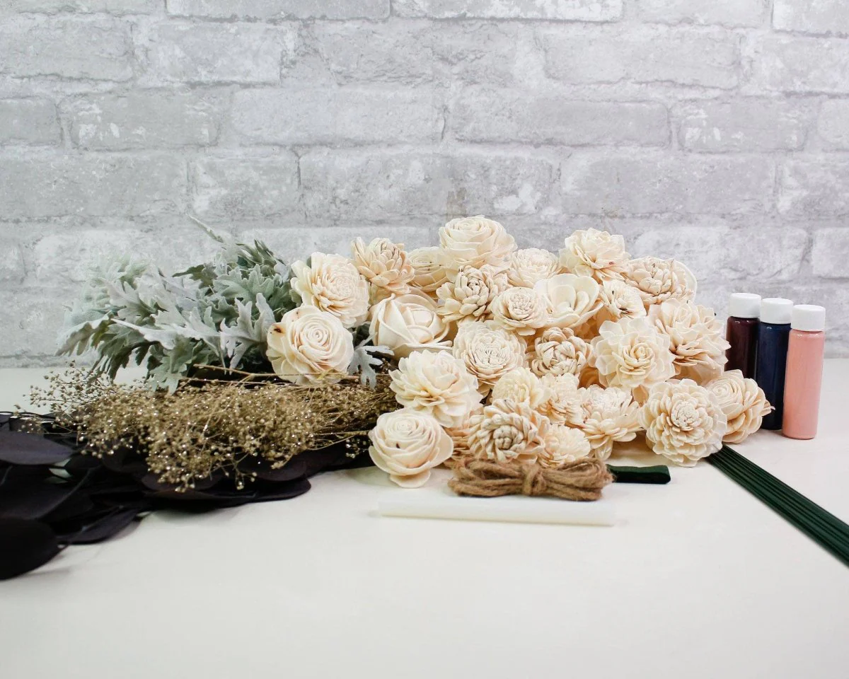 Melrose Magic Bridal Bouquet - Image 15