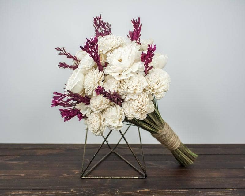 Motherly Love - Finished Bouquet - Image 4