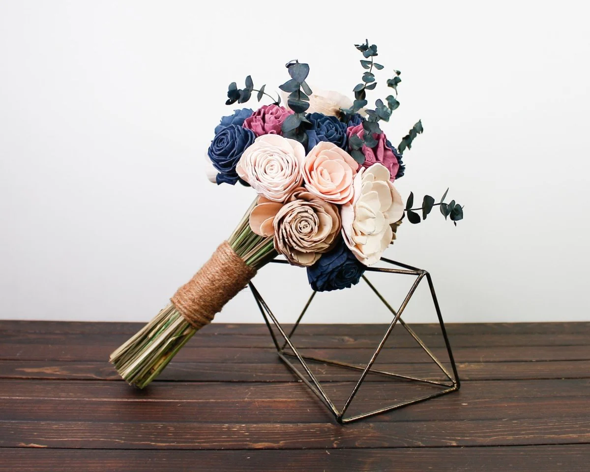 Must Be Love Finished Bouquet - Image 11