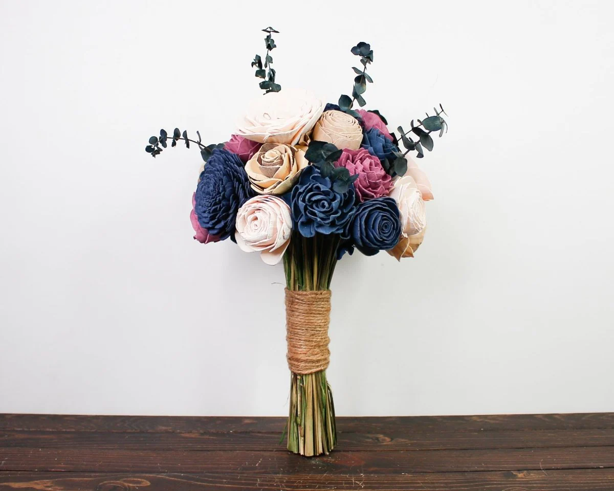 Must Be Love Finished Bouquet - Image 6