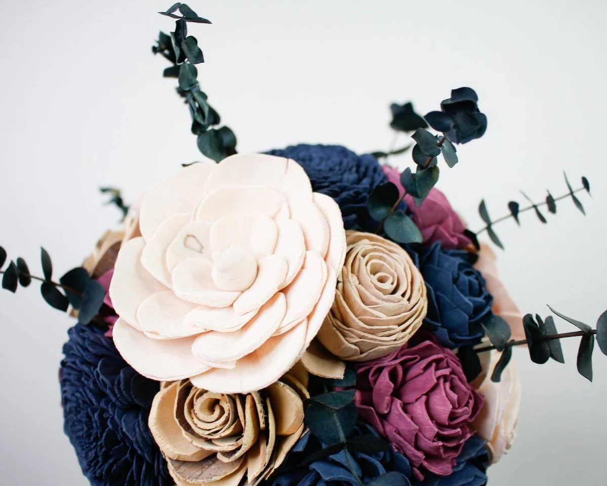 Must Be Love Finished Bouquet - Image 8