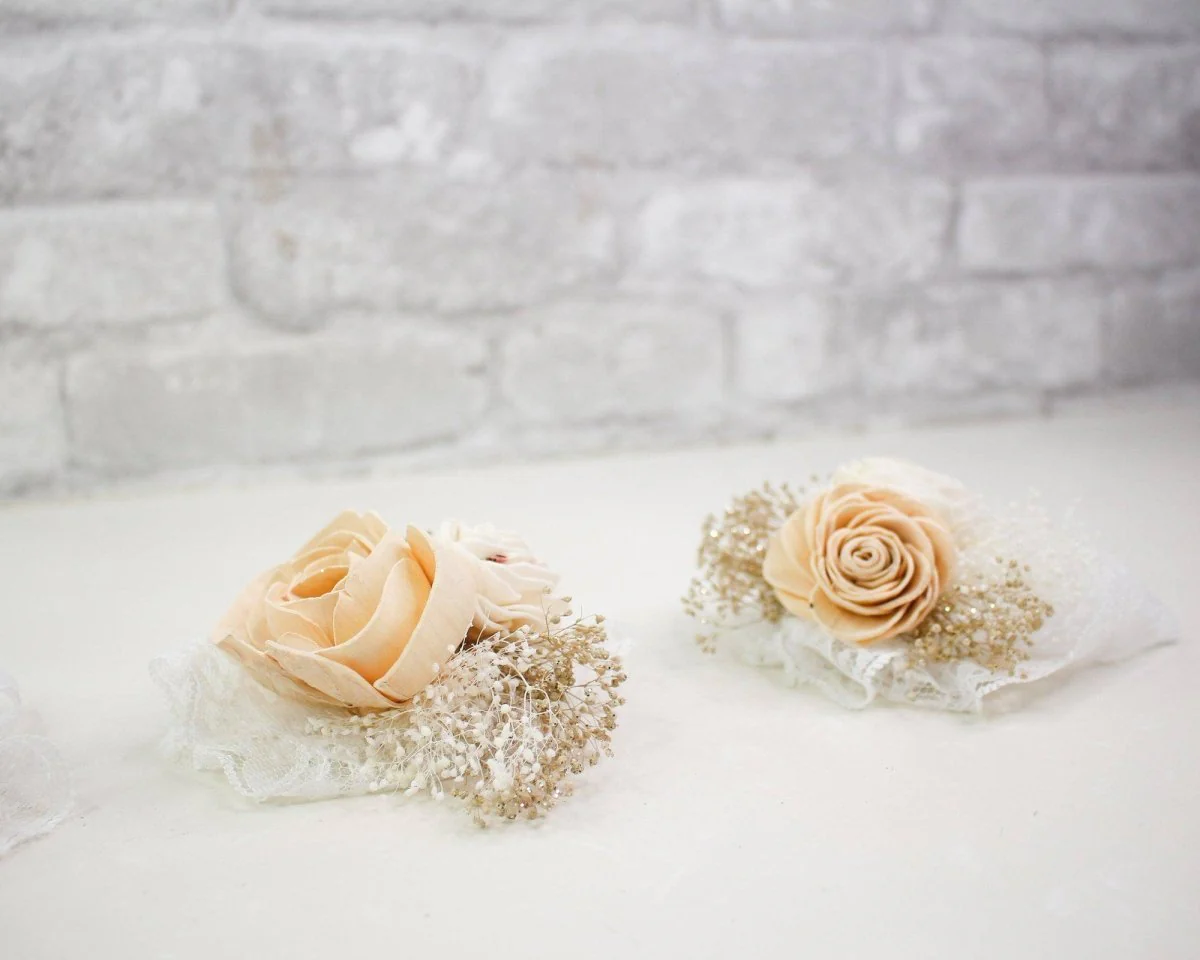 Nearly Nude Corsage (Set of 3)* - Image 8