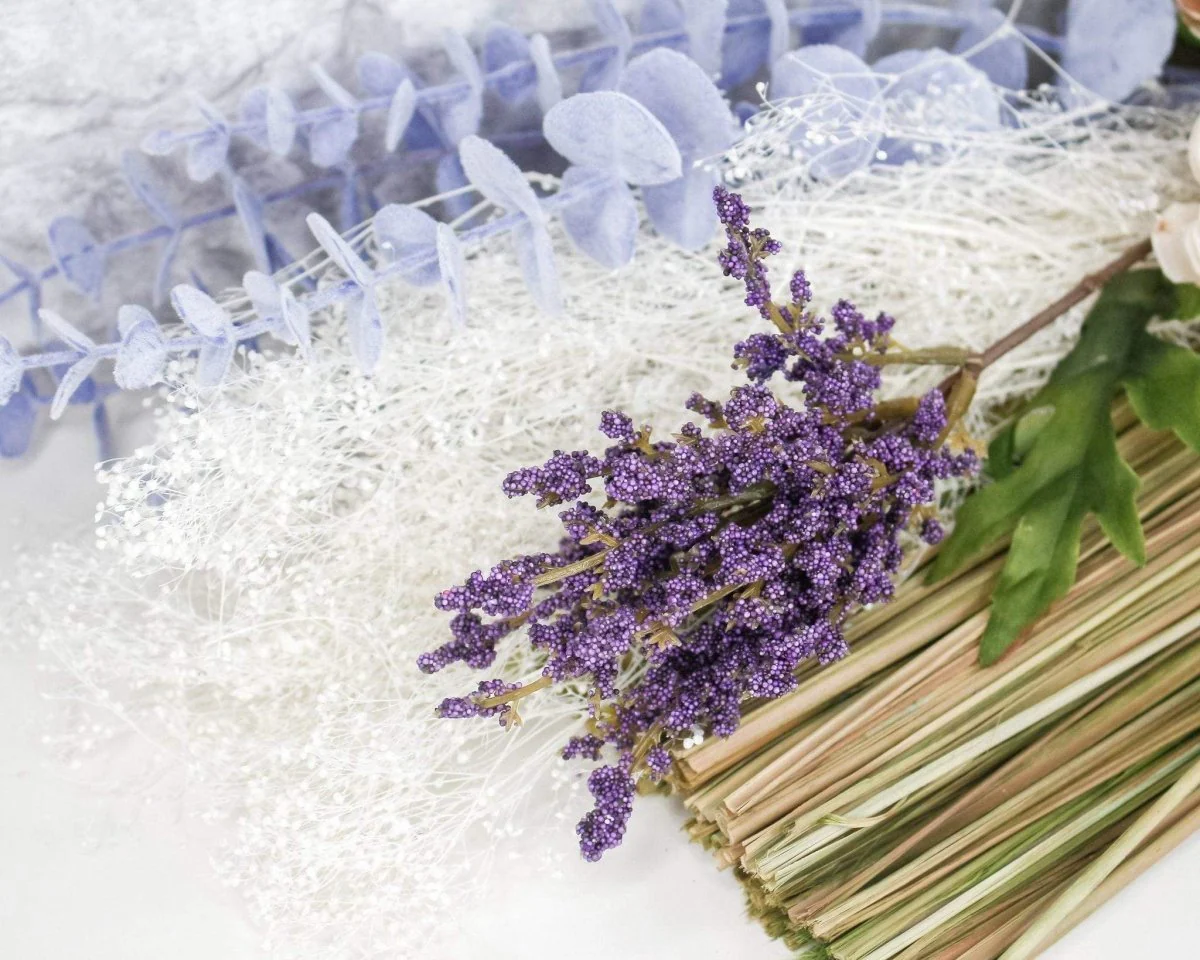 Northern Lights Bouquet - Image 6